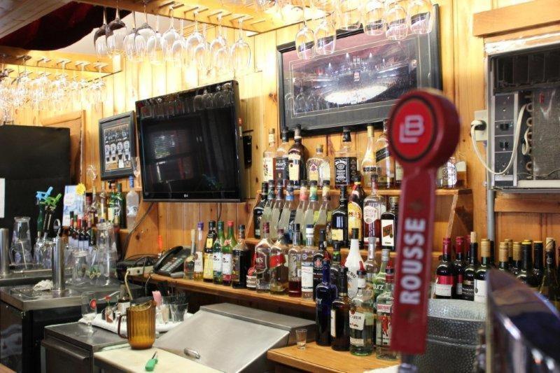 Red Umbrella Inn Minden Hills Екстериор снимка